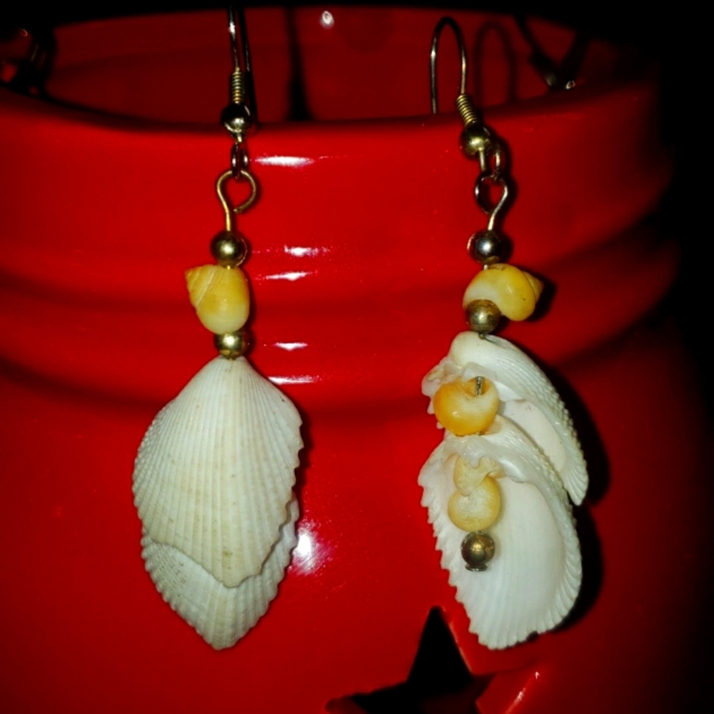 Handcrafted shell earrings
